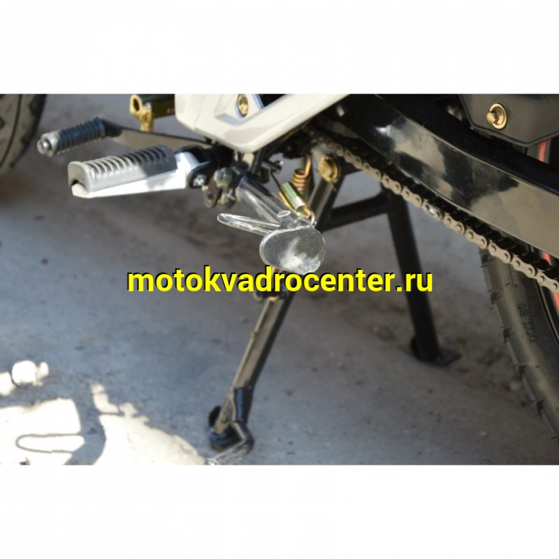 Купить  Мотоцикл Motoland FLASH 200 200cc КПП 5ск., диск/барабан, 17"/17" кл. (шт) (зак) (ML 5493 купить с доставкой по Москве и России, цена, технические характеристики, комплектация фото  - motoserp.ru