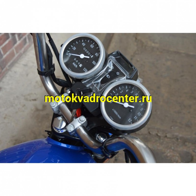 Купить  Мопед VENTO RIVA -II RX 50 NEW увелич. мощность (Венто Рива эр икс 50) 4Т; 50cc;  колеса 17"литые; 4пер, эл. старт;  хром. тахом (зал)(шт) 0125 (Vento купить с доставкой по Москве и России, цена, технические характеристики, комплектация фото  - motoserp.ru