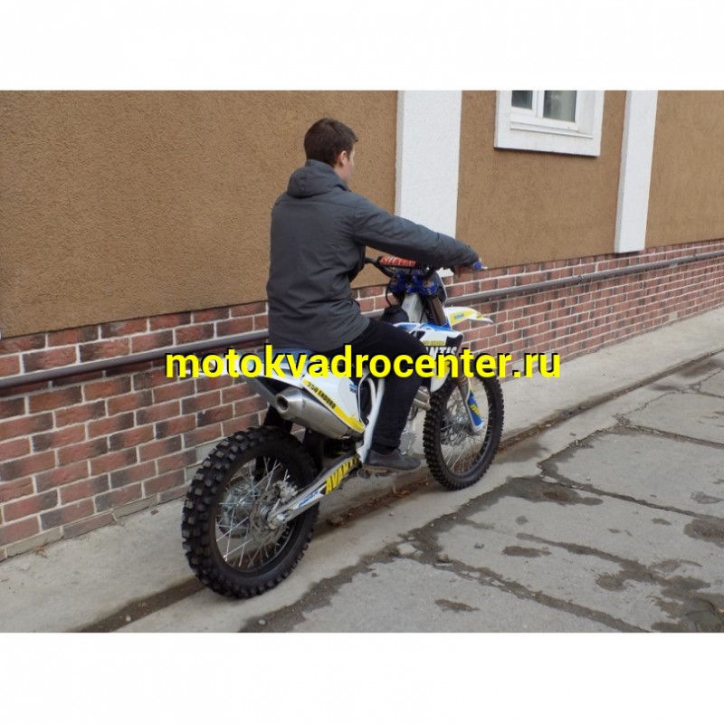 Купить  Мотоцикл Кросс/Эндуро AVANTIS Enduro 250 (HS) (спортинв), 21/18, 250сс, 172FMM, 4Т, QX, Nibbi Racing PWK 32 (Бер) (шт) купить с доставкой по Москве и России, цена, технические характеристики, комплектация фото  - motoserp.ru