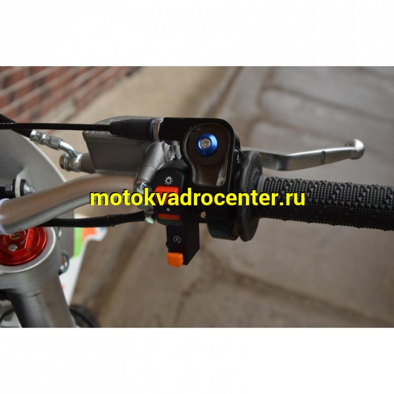 Купить  Мотоцикл Кросс/Эндуро Racer SR-X2 Cross X2 DIRT 300  22г (спортинв), 21/18, 174MM, 280сс, 5 ск, жидк. охл, диск/диск,4-х клап, карб. NIBBI  (Бер) (шт) купить с доставкой по Москве и России, цена, технические характеристики, комплектация фото  - motoserp.ru