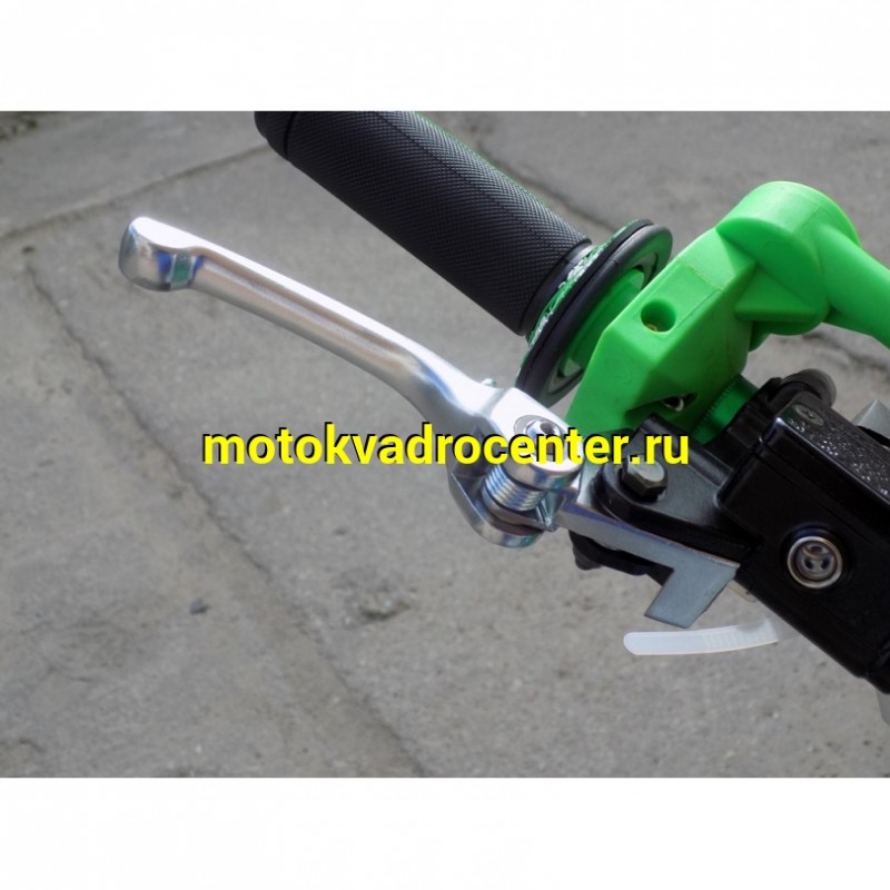 Купить  Питбайк Motoland APEX 140 (спортинв),4Т,140cc, возд-масл. охл., кикст., золотая цепь, регулир. подвеска, фара,моточасы,17"/14", (Бер) (шт) (ML 9542 купить с доставкой по Москве и России, цена, технические характеристики, комплектация фото  - motoserp.ru