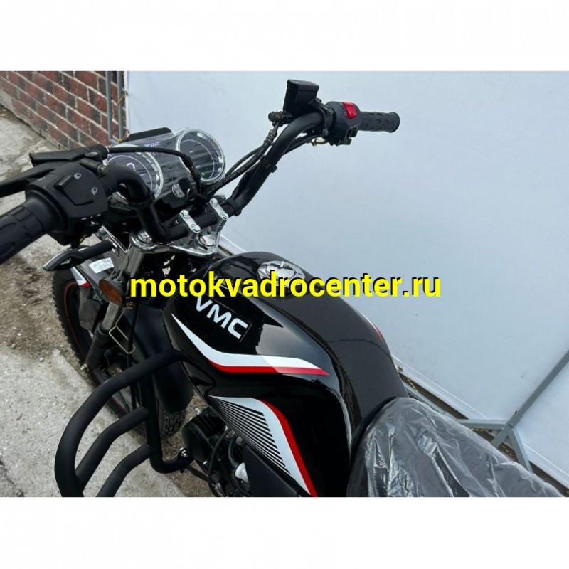 Купить  Мопед VENTO RIVA -II CX 50 NEW VMC (Венто Рива це икс 50) 4Т; 50сс; 17"литые; Электр. цв панель, линзов фара, LED светотехника (шт) 01250 (Vento купить с доставкой по Москве и России, цена, технические характеристики, комплектация фото  - motoserp.ru