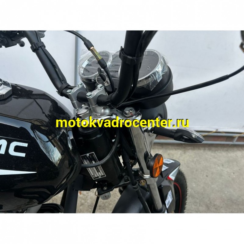 Купить  Мопед VENTO RIVA -II CX 50 NEW VMC (Венто Рива це икс 50) 4Т; 50сс; 17"литые; Электр. цв панель, линзов фара, LED светотехника (шт) 01250 (Vento купить с доставкой по Москве и России, цена, технические характеристики, комплектация фото  - motoserp.ru