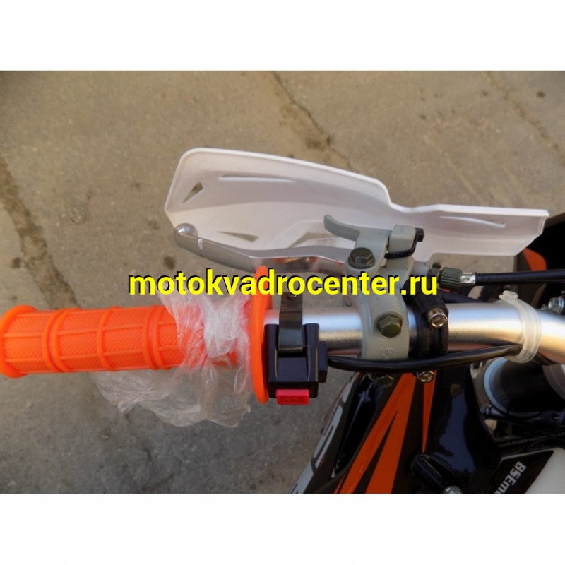 Купить  Мотоцикл Кросс/Эндуро BSE Z7 300e 21/18 Orange Blast 1 2022г (спортинв), 21/18, 4Т, 300cc, ZS174MN, карбюр, жидкос. охлажд, (зал) (шт)   купить с доставкой по Москве и России, цена, технические характеристики, комплектация фото  - motoserp.ru