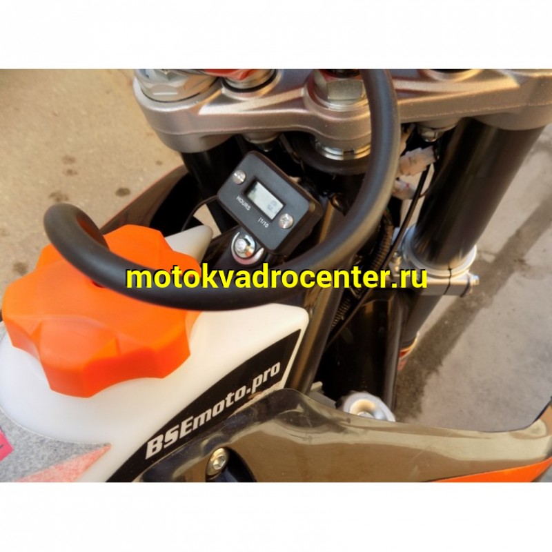 Купить  Мотоцикл Кросс/Эндуро BSE Z7 300e 21/18 Orange Blast 1 2022г (спортинв), 21/18, 4Т, 300cc, ZS174MN, карбюр, жидкос. охлажд, (зал) (шт)   купить с доставкой по Москве и России, цена, технические характеристики, комплектация фото  - motoserp.ru