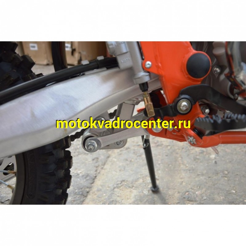 Купить  Мотоцикл Кросс/Эндуро BSE Z7 300e 21/18 Orange Blast 1 2022г (спортинв), 21/18, 4Т, 300cc, ZS174MN, карбюр, жидкос. охлажд, (зал) (шт)   купить с доставкой по Москве и России, цена, технические характеристики, комплектация фото  - motoserp.ru