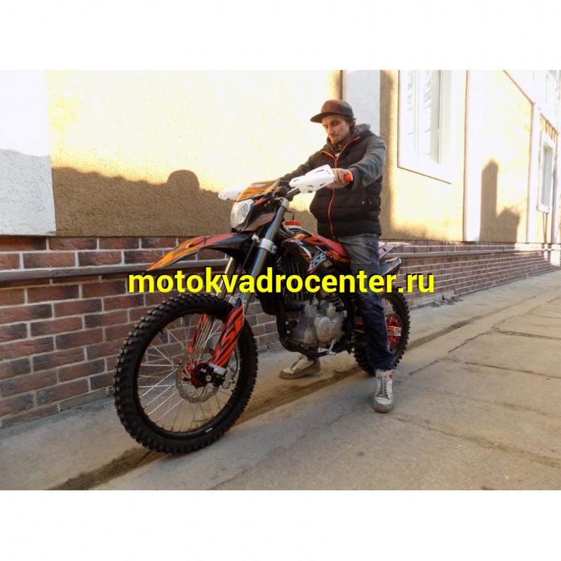 Купить  Мотоцикл Кросс/Эндуро BSE Z7 300e 21/18 Orange Blast 1 2022г (спортинв), 21/18, 4Т, 300cc, ZS174MN, карбюр, жидкос. охлажд, (зал) (шт)   купить с доставкой по Москве и России, цена, технические характеристики, комплектация фото  - motoserp.ru