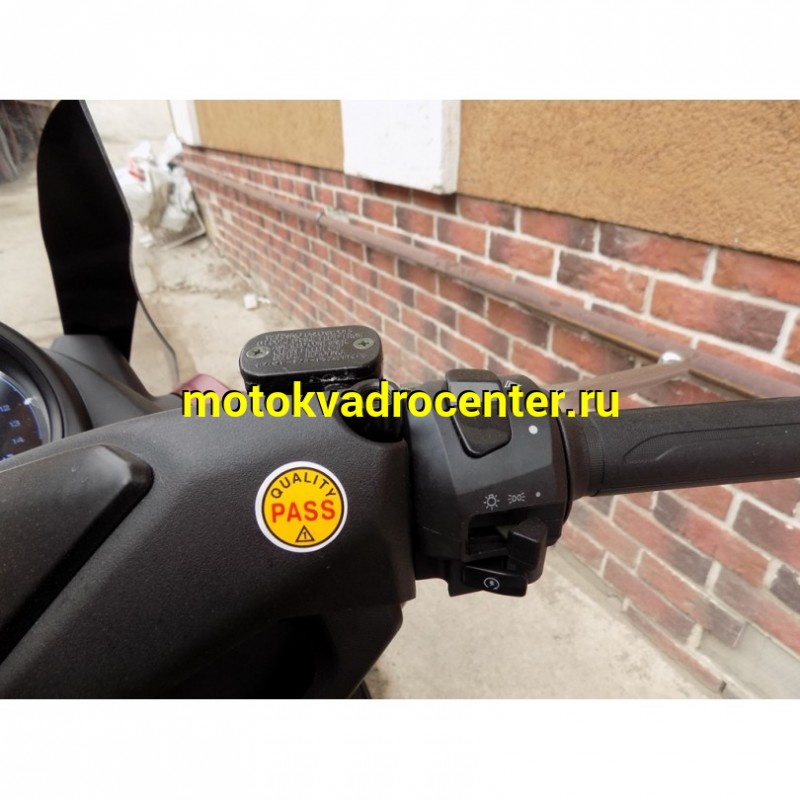 Купить  Скутер VENTO MAX 200 (Венто Макс) (Реплика YAMAHA T-MAX) 4Т, 175сс, литые 13"/13",  диск./диск. (зал) (шт) (Vento купить с доставкой по Москве и России, цена, технические характеристики, комплектация фото  - motoserp.ru