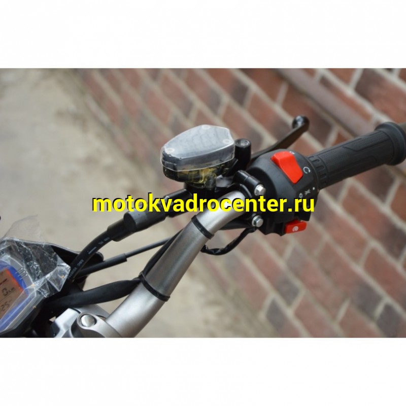 Купить  Мотоцикл Regulmoto Raptor new (Регулмото Раптор нью) 250сс,4Т ,возд.охл.,торм. диск/диск,,кол. 17"/17" (шт) (Regul купить с доставкой по Москве и России, цена, технические характеристики, комплектация фото  - motoserp.ru