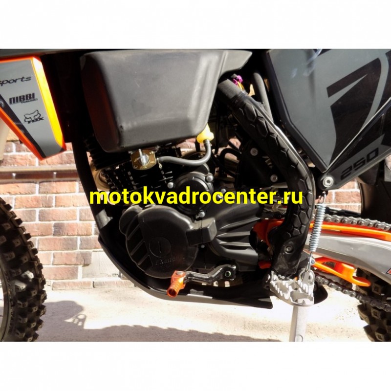 Купить  Мотоцикл Кросс/Эндуро FX MOTO X8 CB250 (спортинв),  21/18, 4Т, 250cc, ZS172FMM, возд. охл., диск/диск (шт)  (ZUUMAV купить с доставкой по Москве и России, цена, технические характеристики, комплектация фото  - motoserp.ru