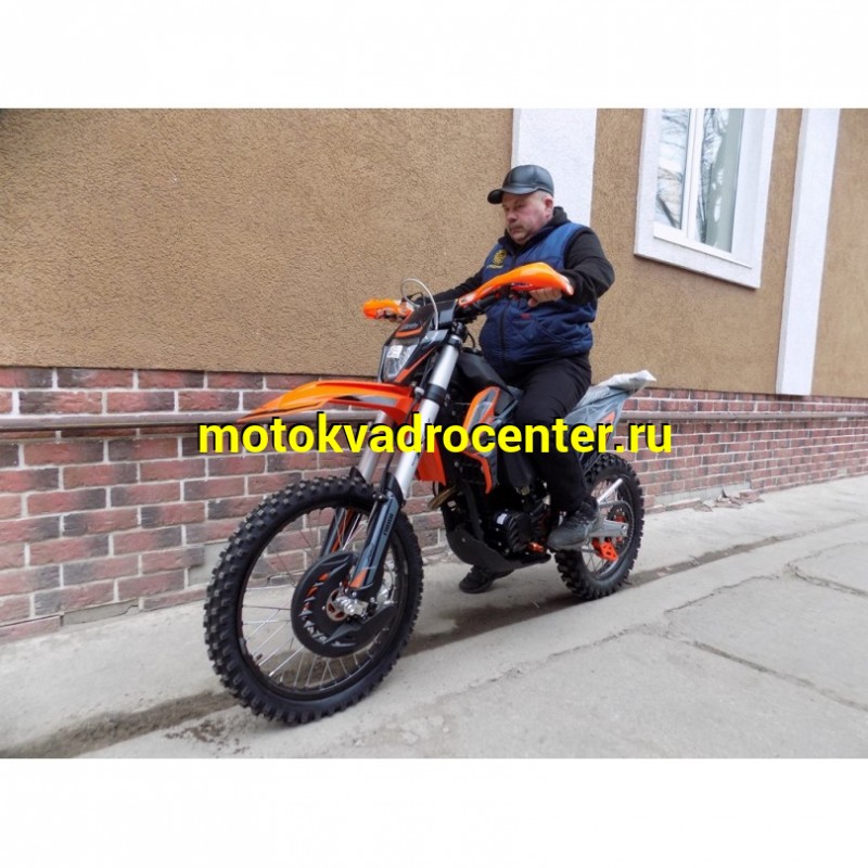 Купить  Мотоцикл Кросс/Эндуро FX MOTO X8 CB250 (спортинв),  21/18, 4Т, 250cc, ZS172FMM, возд. охл., диск/диск (шт)  (ZUUMAV купить с доставкой по Москве и России, цена, технические характеристики, комплектация фото  - motoserp.ru