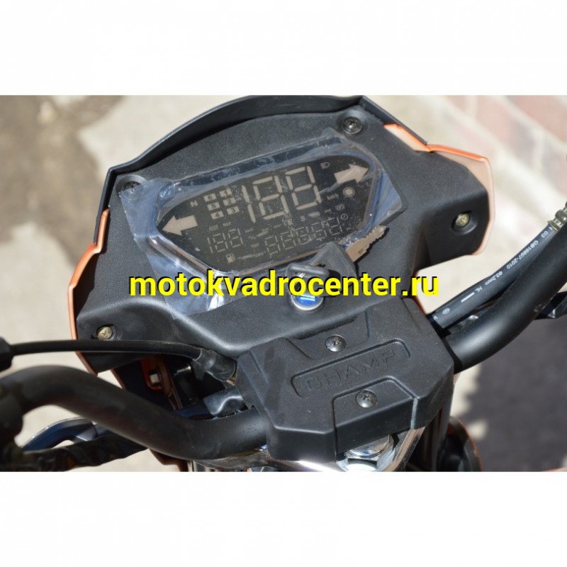 Купить  Мопед Millenium Alpha RS11 Champ  4Т; 50cc; колеса 17&quot;литые; 4пер, эл. старт; (шт) 01250 (ТехМаркет купить с доставкой по Москве и России, цена, технические характеристики, комплектация фото  - motoserp.ru