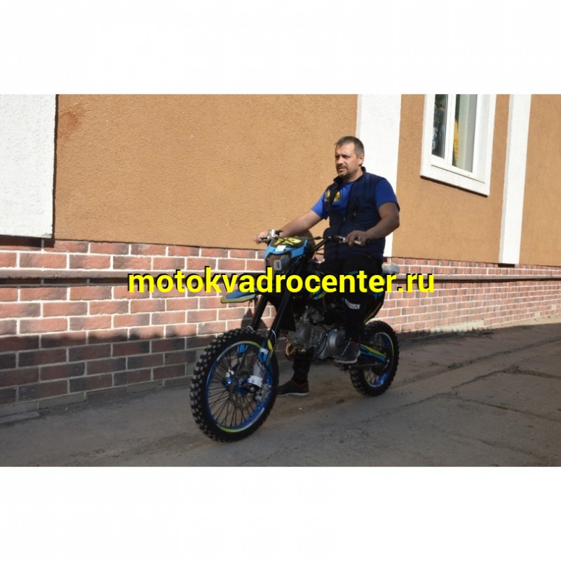 Купить  Питбайк FXMOTO Y2-150cc (спортинв), (139FMB!!) 17/14, 4Т, 150cc, механика , возд. охлажд.,карбюр.,диск/диск. (шт) (ZUUMAV купить с доставкой по Москве и России, цена, технические характеристики, комплектация фото  - motoserp.ru