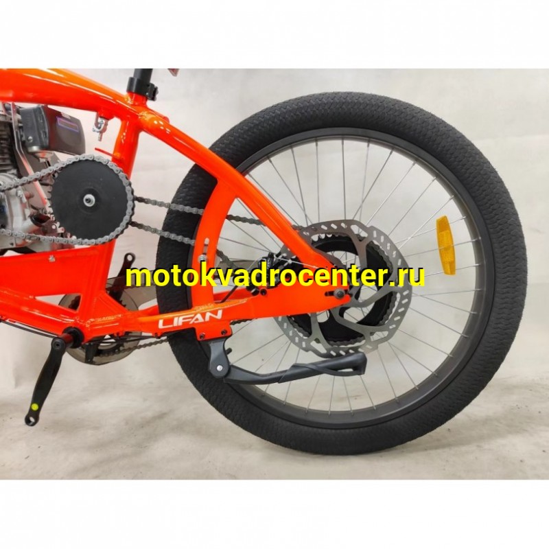 Купить  Велосипед с мотором FAT LIFAN 152F-3 100cc (Лифан 152Ф-3) с двигателем 4так 100cc, колеса 26"х3.0, 3лс., рама-алюминий (шт) (MM 41589 купить с доставкой по Москве и России, цена, технические характеристики, комплектация фото  - motoserp.ru