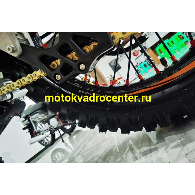 Купить  Мотоцикл Кросс/Эндуро JHL MOTO Z6 (спортинв) 21/18, 300cc, ZS174MN-3,подвеска CN Absorber (HTW 2х картриджная) (зал) (шт) (ТехМаркет купить с доставкой по Москве и России, цена, технические характеристики, комплектация фото  - motoserp.ru