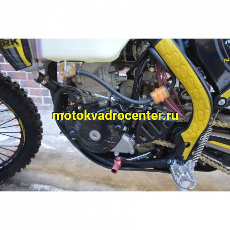 Купить  Мотоцикл Кросс/Эндуро JHL MOTO Z8 (спортинв) 21/18, 300cc, 4T 182MM 2x вал, подвеска CN Absorber (HTW 2х картриджная) (зал) (шт) (ТехМаркет купить с доставкой по Москве и России, цена, технические характеристики, комплектация фото  - motoserp.ru