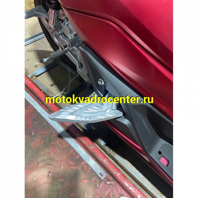 Купить  Скутер VENTO PCX (200) (реплика HONDA PCX)  4Т, 200сс, карб, диск/диск, литые 14"/14", безключевой доступ, сигнализ. (шт) (Vento купить с доставкой по Москве и России, цена, технические характеристики, комплектация фото  - motoserp.ru