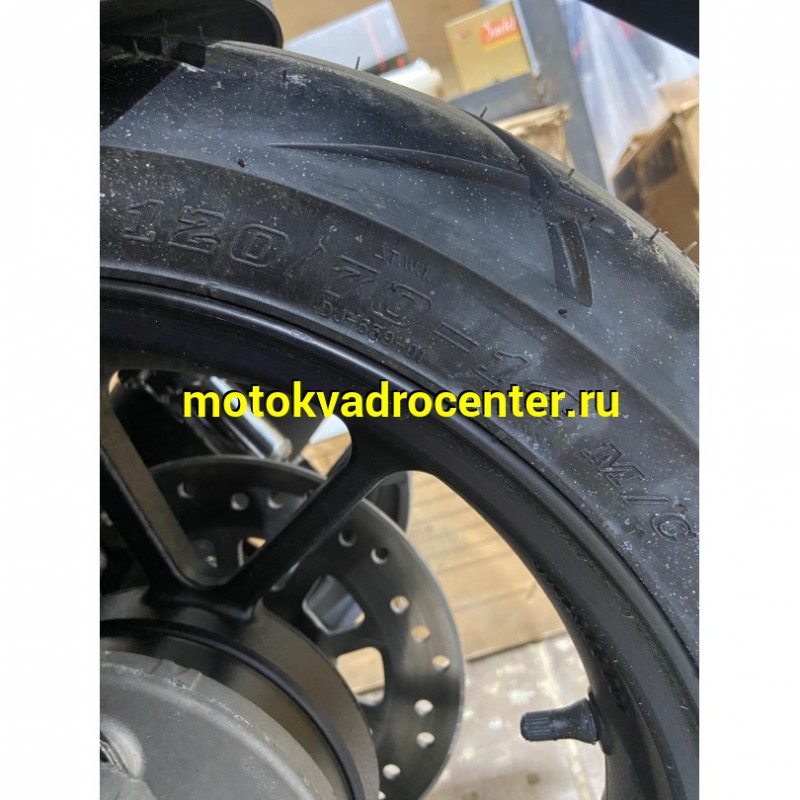 Купить  Скутер VENTO PCX (200) (реплика HONDA PCX)  4Т, 200сс, карб, диск/диск, литые 14"/14", безключевой доступ, сигнализ. (шт) (Vento купить с доставкой по Москве и России, цена, технические характеристики, комплектация фото  - motoserp.ru