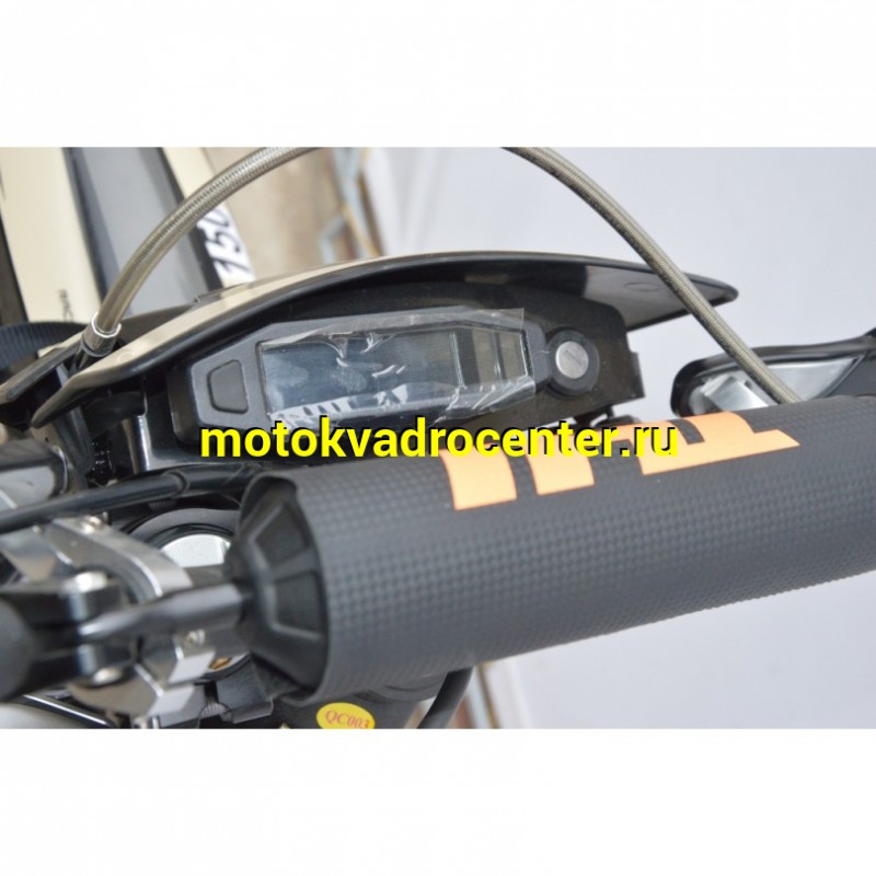 Купить  Мотоцикл Кросс/Эндуро JHL MOTO Z8i EFI (спортинв) 21/18, 300cc, 4T 182MM 2x вал, подвеска CN Absorber (HTW 2х картриджная) (шт) (ТехМаркет купить с доставкой по Москве и России, цена, технические характеристики, комплектация фото  - motoserp.ru