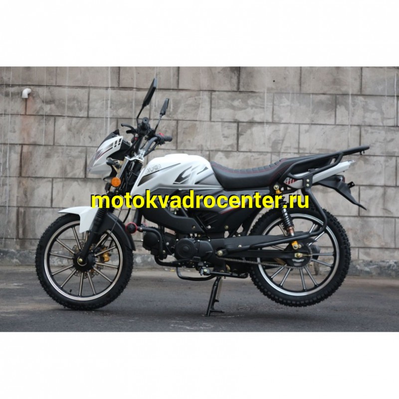 Купить  Мопед Millenium Alpha RS12 Champ  4Т; 50cc; колеса 17"литые; 4пер, эл. старт; бак 12л, легкая усиленная рама (зал) (шт) 01250 (ТехМаркет купить с доставкой по Москве и России, цена, технические характеристики, комплектация фото  - motoserp.ru