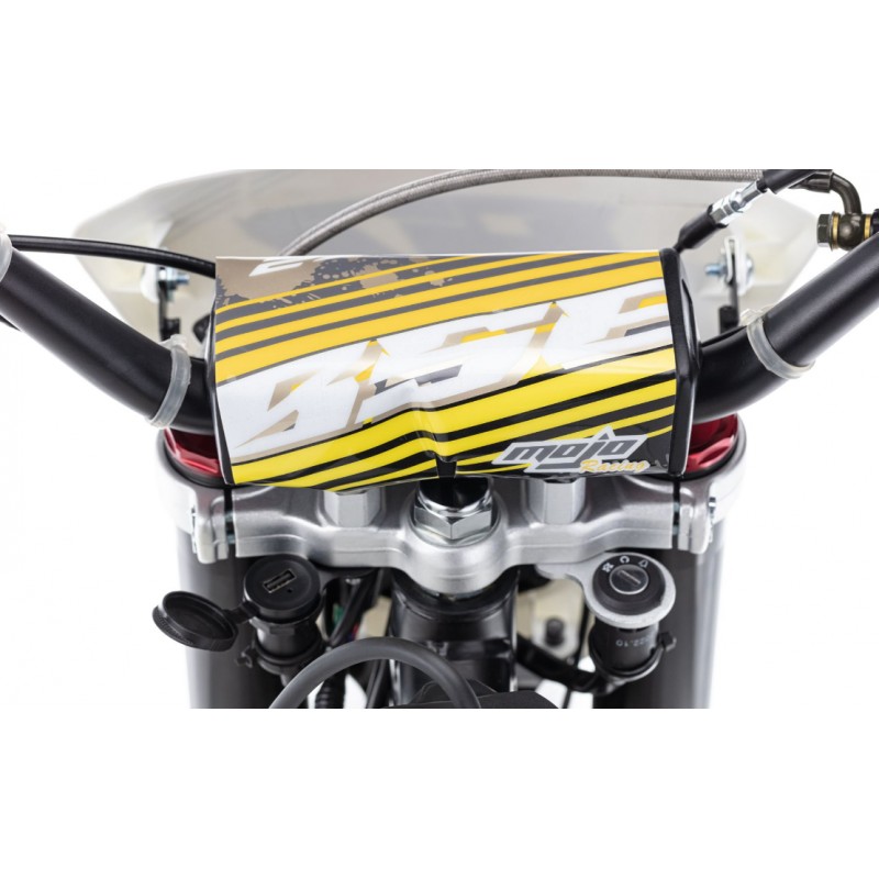 Купить  Мотоцикл Кросс/Эндуро BSE Z2 21/18 Roqvi Yellow (спортинв) , карб, возд.охл., диск/диск кол. (шт)   купить с доставкой по Москве и России, цена, технические характеристики, комплектация фото  - motoserp.ru