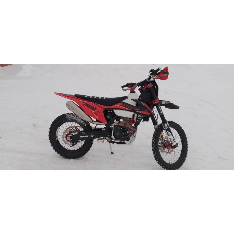 Купить  Мотоцикл Кросс/Эндуро ZUUMAV K8 (NB-300) Выпуск 2023г. (спортинв),  21/18, 4Т, 300cc,  ZS 174MN-5., жидк. охл. (шт) (ZUUMAV купить с доставкой по Москве и России, цена, технические характеристики, комплектация фото  - motoserp.ru
