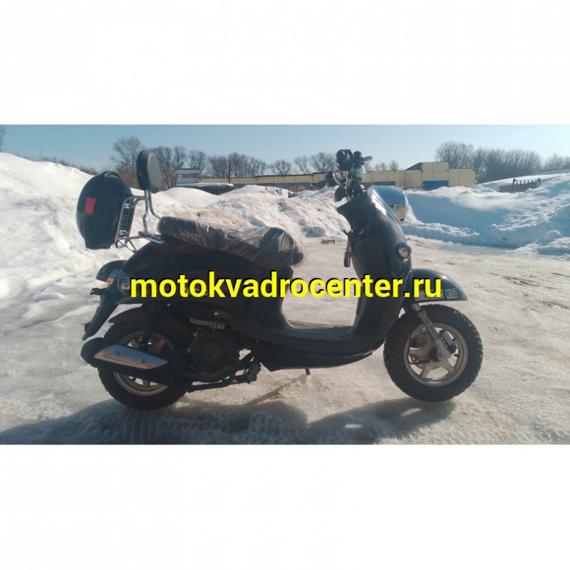 Купить  Скутер VMC RETRO с кофром (Венто Ретро) 50cc; 1,5 местный, 4Т, возд. охлажд., диск/барабан, кол. 10"/10"(шт) 01500 (Vento  купить с доставкой по Москве и России, цена, технические характеристики, комплектация фото  - motoserp.ru