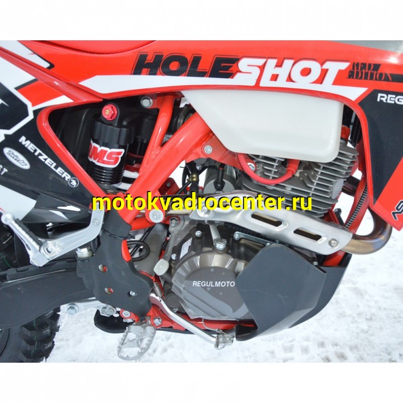 Купить  Мотоцикл Кросс/Эндуро Regulmoto Holeshot Red Edition 172FMM (ЭПТС) 300cc балан.,6КПП, 4V,подв. сж/отб KKE 2катр. 47мм  (ЭПТС) (2024г.) (зал) (шт) купить с доставкой по Москве и России, цена, технические характеристики, комплектация фото  - motoserp.ru