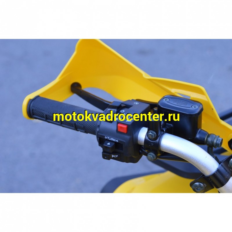 Купить  200cc Квадроцикл HOT MOT DAZZLE 200 (компл2) утилит.,литые колеса, вариатор,возд.-масл. охл. ,10&quot; (шт) купить с доставкой по Москве и России, цена, технические характеристики, комплектация фото  - motoserp.ru