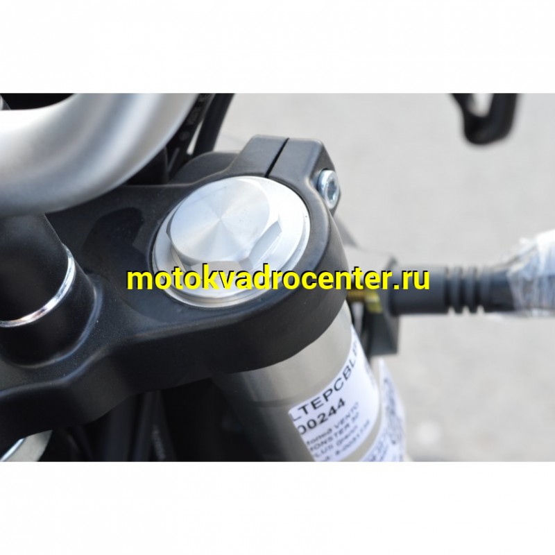 Купить  Мопед VENTO MONSTER 50 PLUS (репл DUCATI)  4так; 50cc; колеса 17"литые; 4пер, эл. старт;  (шт) 01250 (Vento купить с доставкой по Москве и России, цена, технические характеристики, комплектация фото  - motoserp.ru