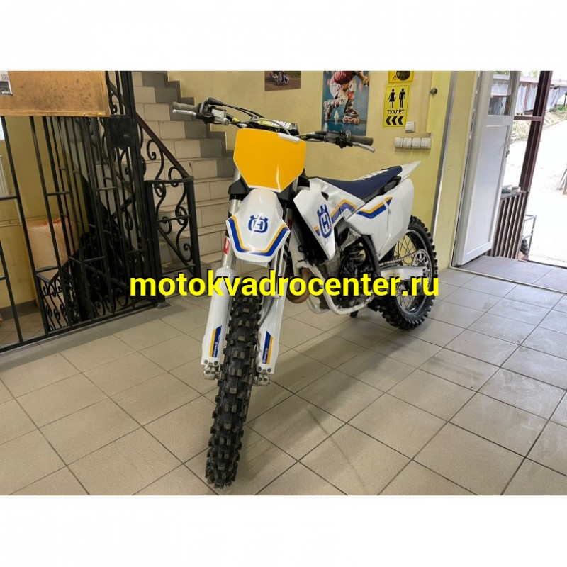 Купить  Мотоцикл Husqvarna FC 350 2023г, 69 м/ч (шт) купить с доставкой по Москве и России, цена, технические характеристики, комплектация фото  - motoserp.ru