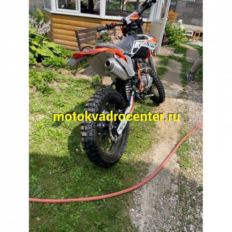 Купить  Мотоцикл Кросс/Эндуро KEWS K10 PR300  (ZS175FMM-5PR) 21/18 (спортинв)  (шт) (ФОТО купить с доставкой по Москве и России, цена, технические характеристики, комплектация фото  - motoserp.ru