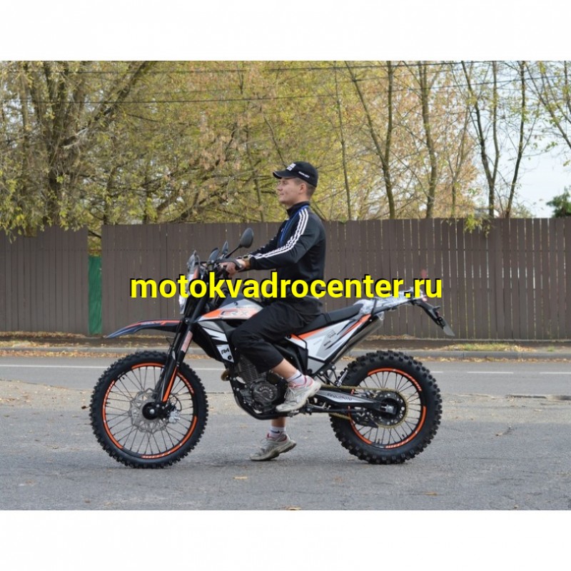 Купить  Мотоцикл Кросс/Эндуро Regulmoto CR-X 300 (ЭПТС) 21/18 Zongshen 175FMM PR300, балансир, перо 41мм, все регулировки (шт)  купить с доставкой по Москве и России, цена, технические характеристики, комплектация фото  - motoserp.ru