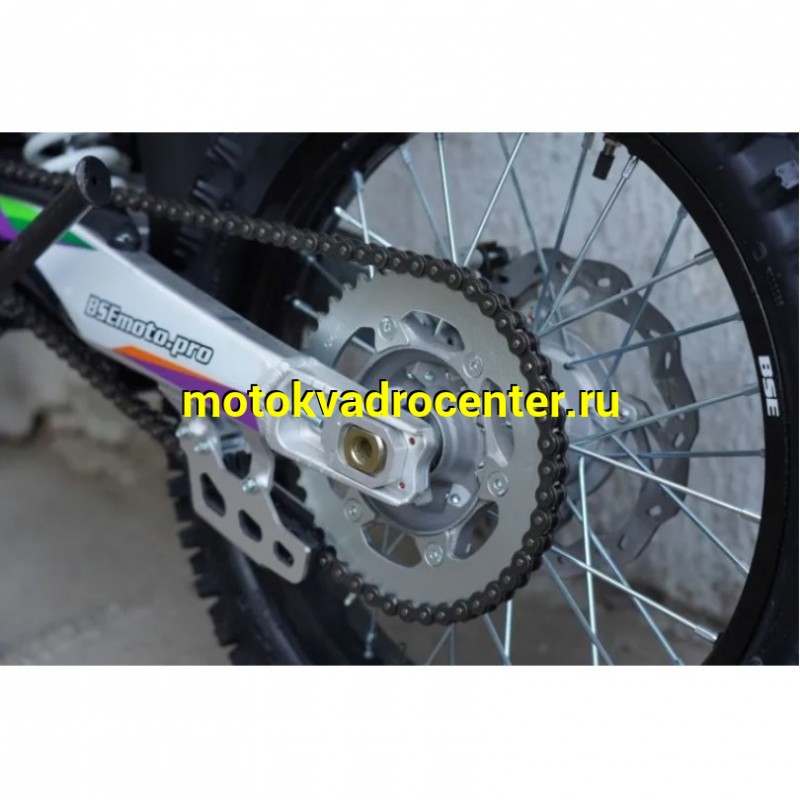 Купить  Мотоцикл Кросс/Эндуро BSE Z3 V 21/18 Flash (015) 250cc (спортинв)  ZS172FMM-5 (PR250) 21/18 (шт)  (ФОТО купить с доставкой по Москве и России, цена, технические характеристики, комплектация фото  - motoserp.ru