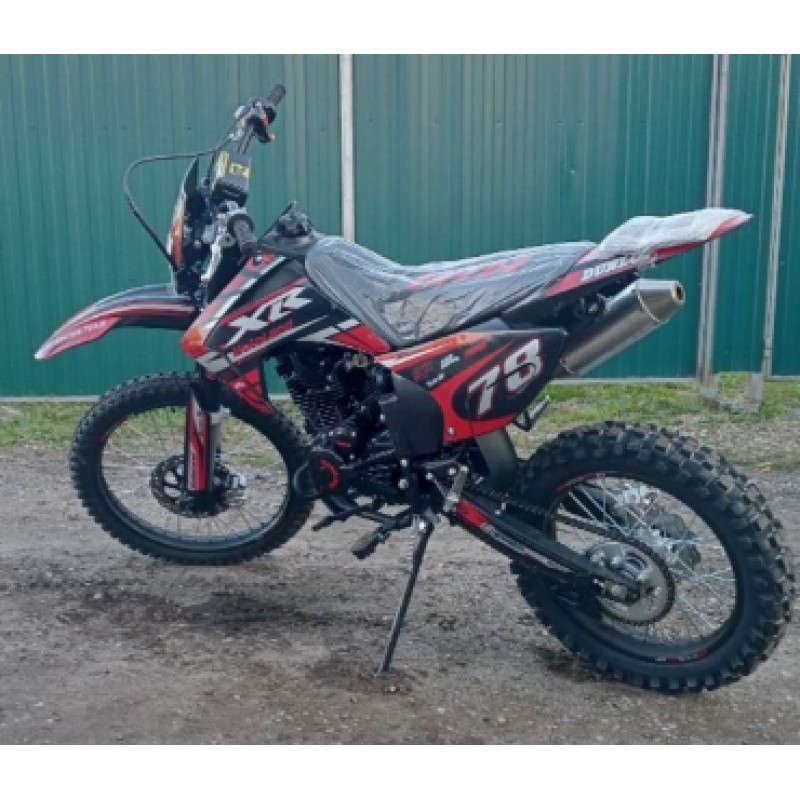 Купить  Мотоцикл Кросс/Эндуро Motoland XR300 LITE (175FMM) (спортинв) 21/18, красный (шт) (ML 21938 купить с доставкой по Москве и России, цена, технические характеристики, комплектация фото  - motoserp.ru