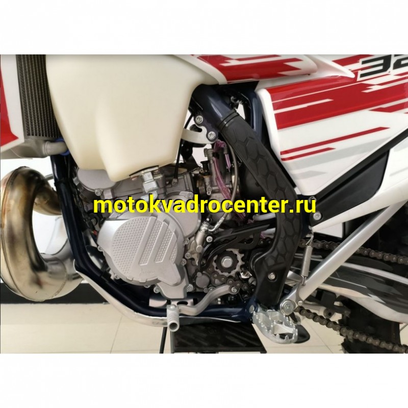 Купить  Мотоцикл Кросс/Эндуро BSE Koshine KE320 21/18 S 5 HUS (спортинв) 320сс , 2Т, 21/18"   (шт) (фото купить с доставкой по Москве и России, цена, технические характеристики, комплектация фото  - motoserp.ru
