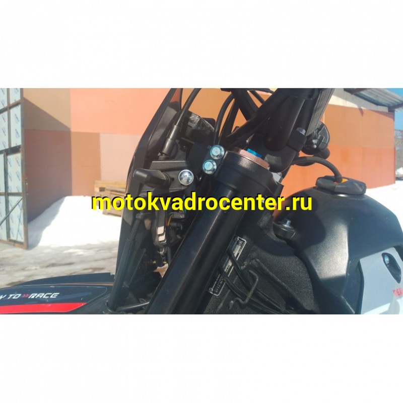 Купить  Мотоцикл Кросс/Эндуро Regulmoto CR-Z 300 (ЭПТС) 21/18, Gear 6, (NB300) NB178MN-6 292сс, 4Т, Красный/черный (шт) купить с доставкой по Москве и России, цена, технические характеристики, комплектация фото  - motoserp.ru