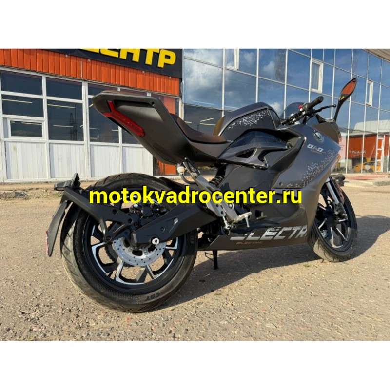 Купить  Мотоцикл электро, электромотоцикл QJ motor RX 5000D категория "М", 3600/5000 Ват, 72V90Ah Li-ion, ABS и ESP, Видеорегистратор  (шт) купить с доставкой по Москве и России, цена, технические характеристики, комплектация фото  - motoserp.ru