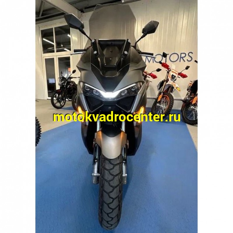 Купить  Скутер SPRMOTORS TRAVEL MAX T4-50H EFI, 14/13" с тремя кофрами! (шт) (SPR купить с доставкой по Москве и России, цена, технические характеристики, комплектация фото  - motoserp.ru