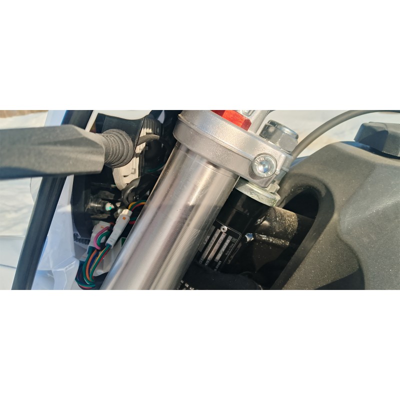 Купить  Мотоцикл Кросс/Эндуро Regulmoto LFA 200сс (ЭПТС) 19/16" 15л.с. (шт) купить с доставкой по Москве и России, цена, технические характеристики, комплектация фото  - motoserp.ru