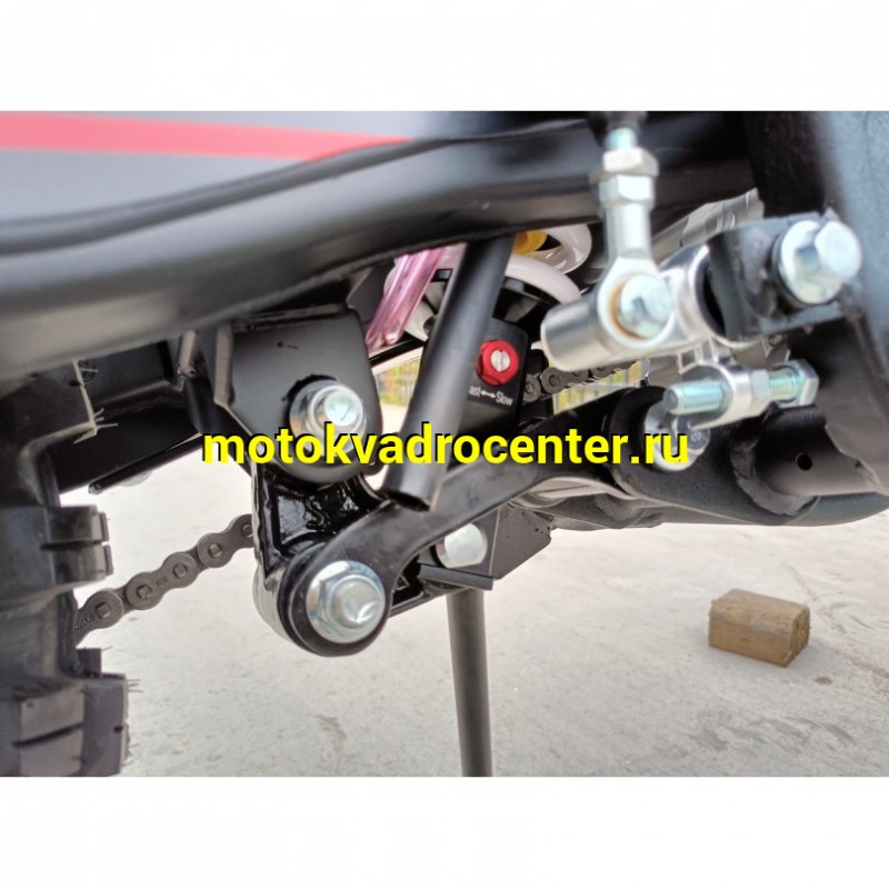 Купить  Мотоцикл Кросс/Эндуро Regulmoto CR-Z 350 (ЭПТС) 21/18, Gear 6, (NB350)  350сс, 4Т, Красный/черный (шт)  купить с доставкой по Москве и России, цена, технические характеристики, комплектация фото  - motoserp.ru