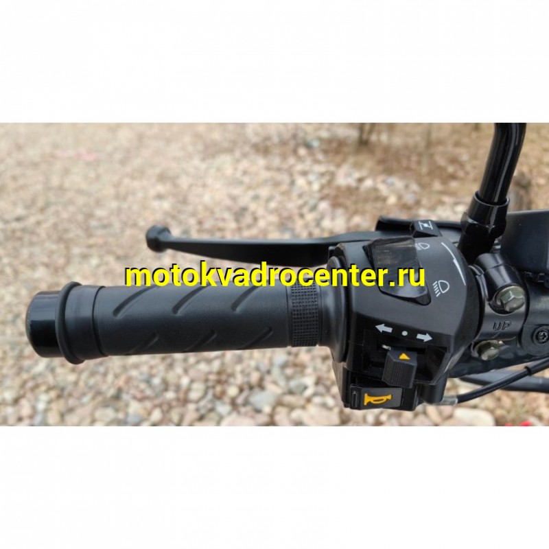 Купить  Мопед Rockot Alpha RESTYLE (Альфа Рестайл) + ЦПГ 4Т,возд. охл.,17"/17" диск./диск. (шт) 01250 (Rockot (ФОТО купить с доставкой по Москве и России, цена, технические характеристики, комплектация фото  - motoserp.ru