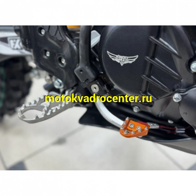 Купить  Мотоцикл Кросс/Эндуро ZUUMAV K8R NB300 (спортинв) (шт) (ZUUMAV купить с доставкой по Москве и России, цена, технические характеристики, комплектация фото  - motoserp.ru