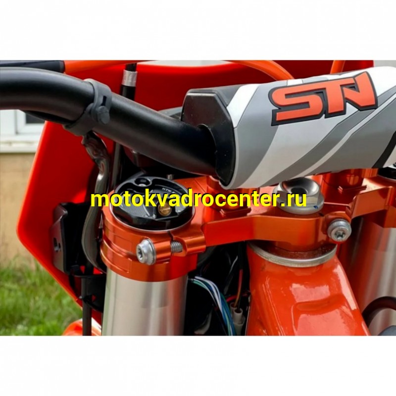 Купить  Мотоцикл Кросс/Эндуро STN V9 PRO 176MN (YBS300)  21/18" (репл KTM 24) с прогрес. , 21"/18" пластик КТМ 24 и рама (К10) новый мотор, усил. сцепл. (шт) купить с доставкой по Москве и России, цена, технические характеристики, комплектация фото  - motoserp.ru