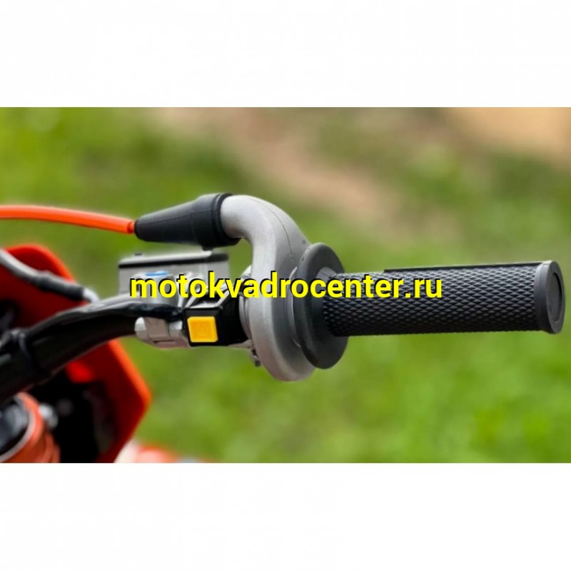 Купить  Мотоцикл Кросс/Эндуро STN V9 PRO 176MN (YBS300)  21/18" (репл KTM 24) с прогрес. , 21"/18" пластик КТМ 24 и рама (К10) новый мотор, усил. сцепл. (шт) купить с доставкой по Москве и России, цена, технические характеристики, комплектация фото  - motoserp.ru