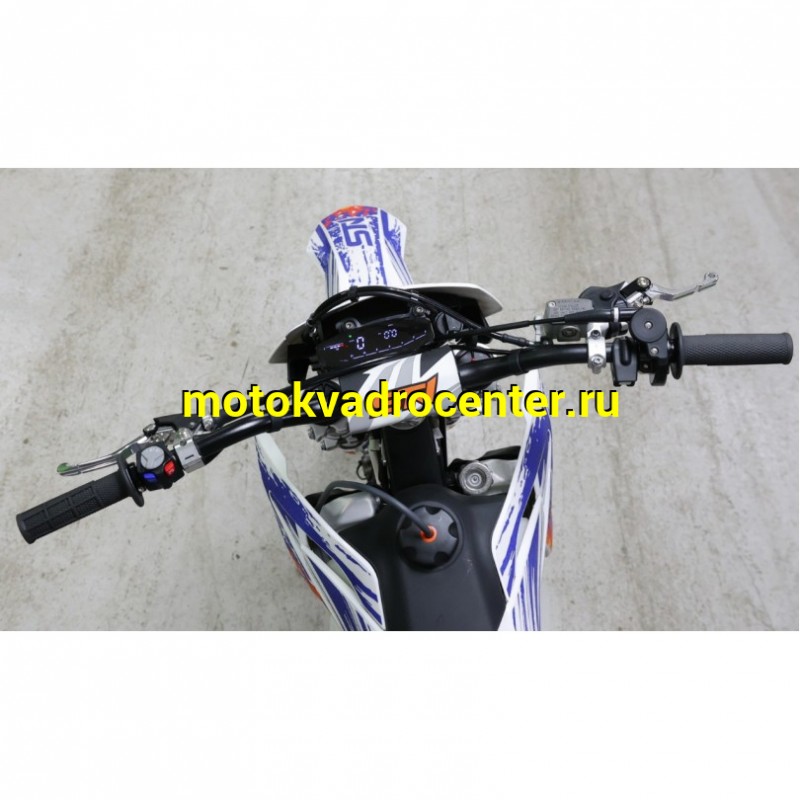 Купить  Мотоцикл Кросс/Эндуро STN Q8 NB300 300сс, 174MN-5 NB300, 21/18" (шт) купить с доставкой по Москве и России, цена, технические характеристики, комплектация фото  - motoserp.ru