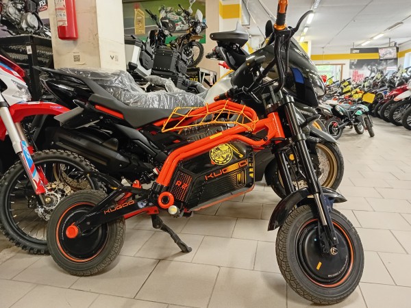 Купить  Электрокомплект KG R2 3600 Ват, 60V 31.2Ah, (полноведущий 2 мотор-колеса), два аморт.,тормоза гидр.Disk на реализации ПРОБЕГ 1100 км(шт) (В.Ю купить с доставкой по Москве и России, цена, технические характеристики, комплектация фото  - motoserp.ru