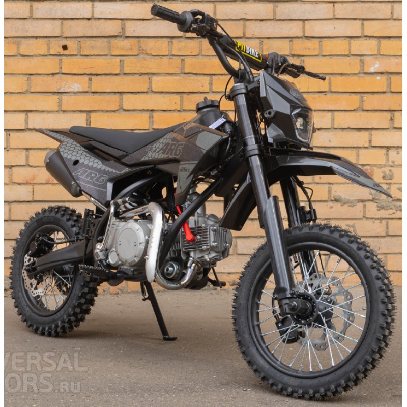 Купить  Питбайк ARG 125cc 14/12 (17/14" встанут) мех. эл/кикстарт, дупл. рама, быстосъем. сиден, неломайки, пульт КТМ, ув. бак (шт) купить с доставкой по Москве и России, цена, технические характеристики, комплектация фото  - motoserp.ru
