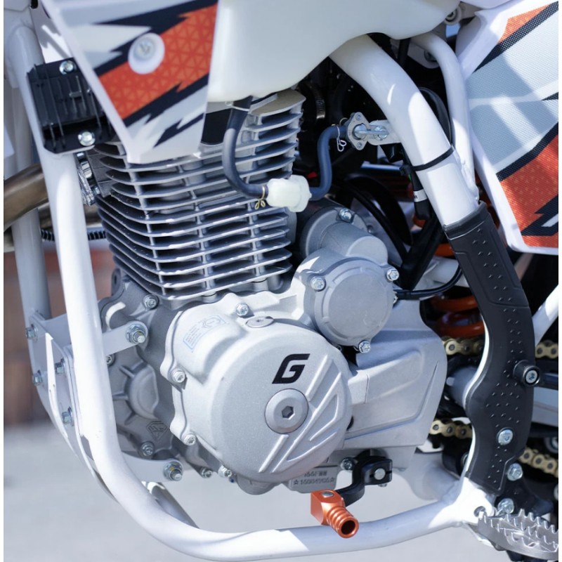 Купить  Мотоцикл Кросс/Эндуро Gladiator K2, 250cc,  LC171YMM (YB250H) 4х клапанный, 21/18", диск/диск (шт)  купить с доставкой по Москве и России, цена, технические характеристики, комплектация фото  - motoserp.ru