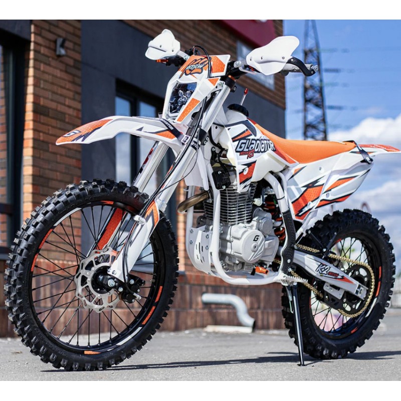 Купить  Мотоцикл Кросс/Эндуро Gladiator K2, 250cc,  LC171YMM (YB250H) 4х клапанный, 21/18", диск/диск (шт)  купить с доставкой по Москве и России, цена, технические характеристики, комплектация фото  - motoserp.ru